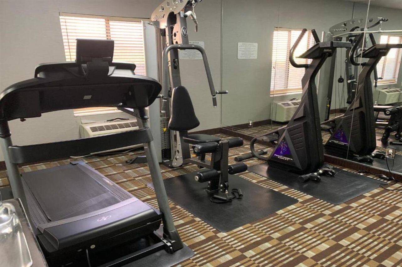Quality Inn & Suites Quantico Stafford Zewnętrze zdjęcie