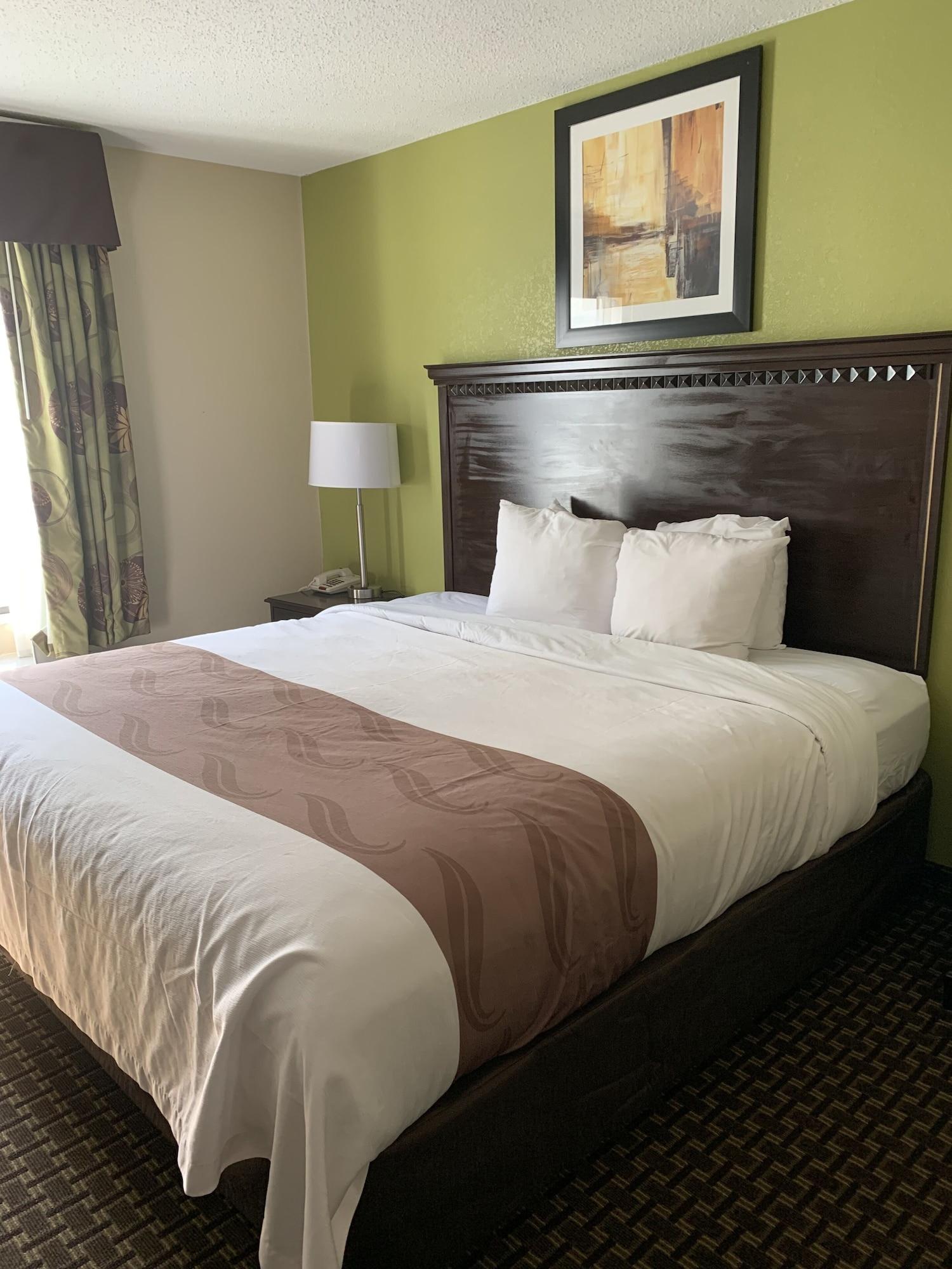 Quality Inn & Suites Quantico Stafford Zewnętrze zdjęcie