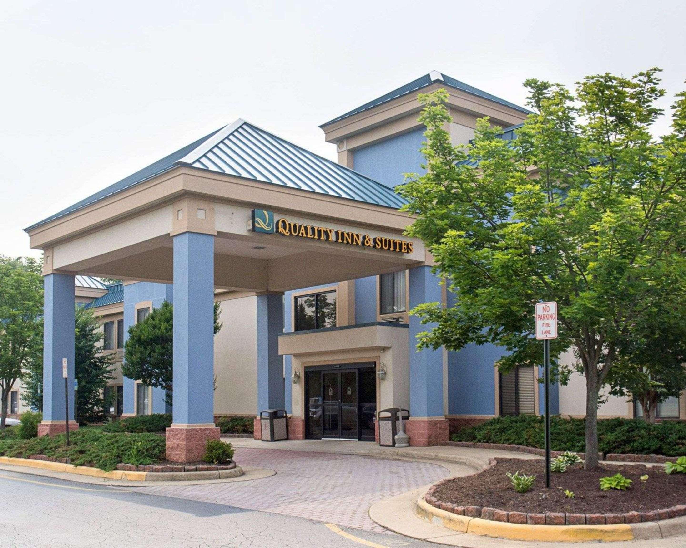 Quality Inn & Suites Quantico Stafford Zewnętrze zdjęcie